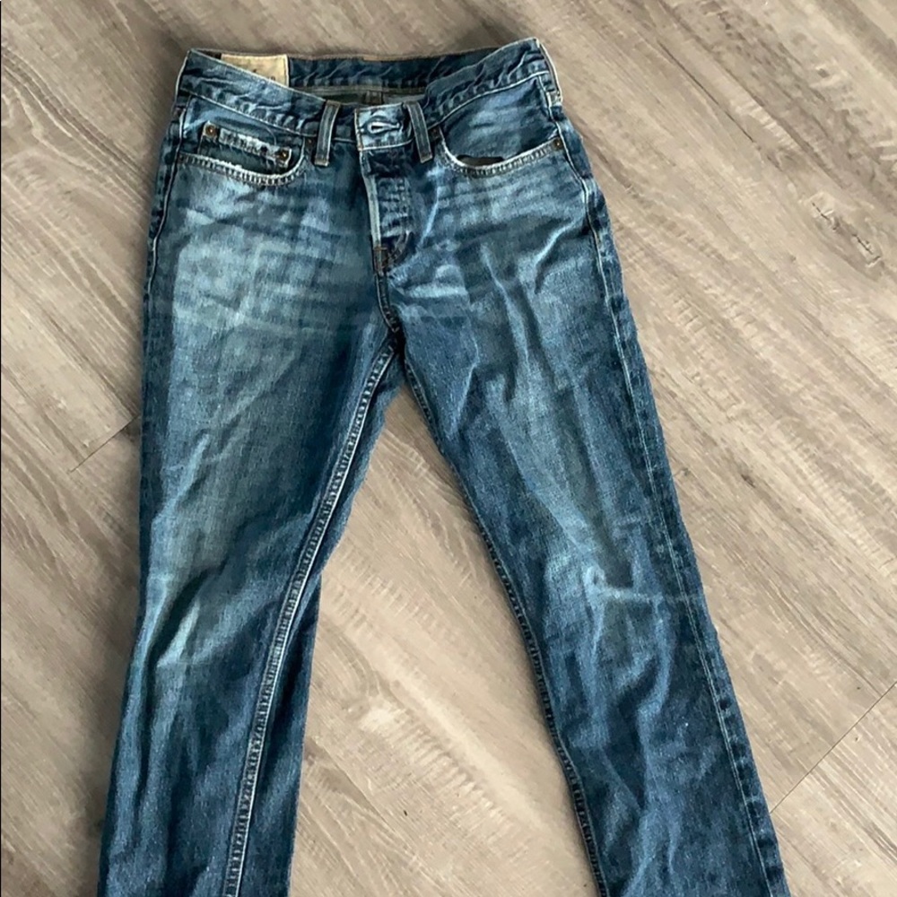 Hollister jeans